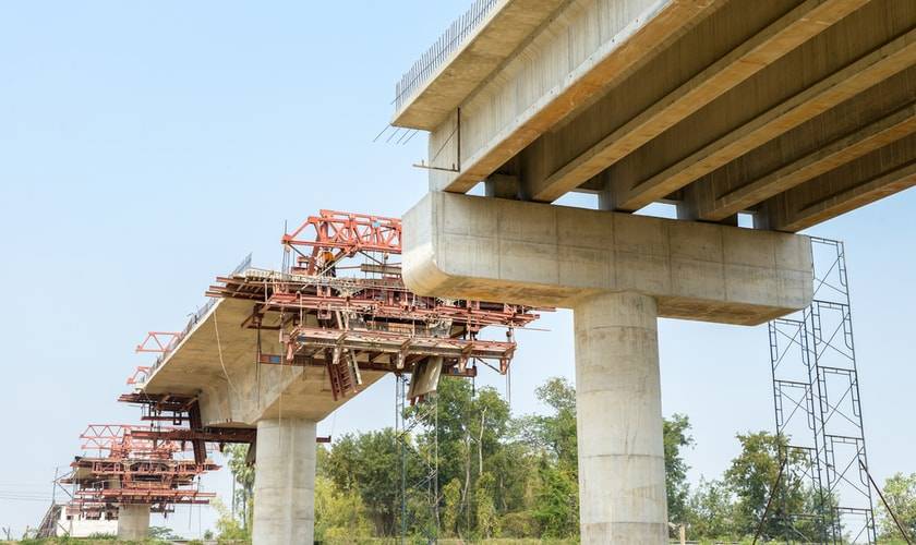 Puente Cau-cau, (foto referencial) proyectos de construcción, buenas prácticas en proyectos de construcción