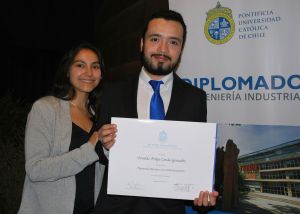 Clase Ejecutiva graduó 1200 nuevos alumnos con innovadora metodología de enseñanza online