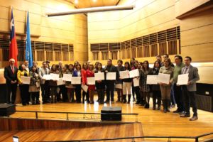 Clase Ejecutiva UC graduó a 48 nuevos alumnos de la UPLA