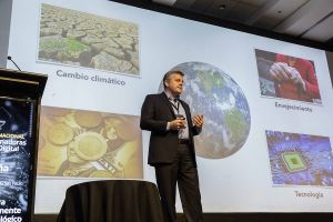 Seminario internacional estrategias ganadoras en un mundo digital